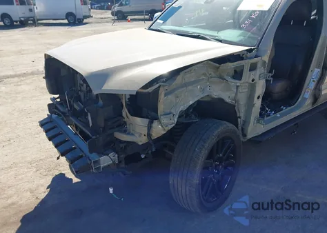 2019 Toyota Tacoma Limited z USA, uszkodzony, nr VIN 3TMGZ5AN4KM227171